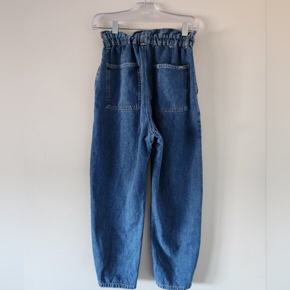 Women's Blue Jeans - Picture 4 of 5